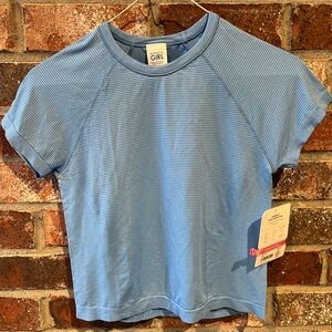 NWT - Athleta Girls POWER UP SPORT LENGTH TEE - size Xlarge (14)